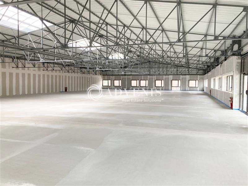 Location Commerces MONCE EN BELIN (72230) - Photo 4