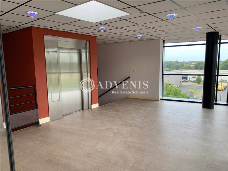 Location Bureaux LE MANS (72000) - Photo 5