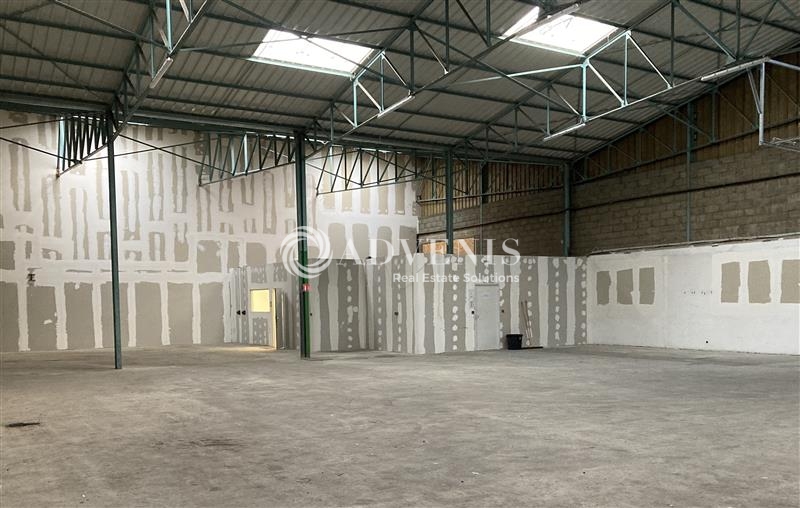 Location Entrepôts LE MANS (72100) - Photo 2
