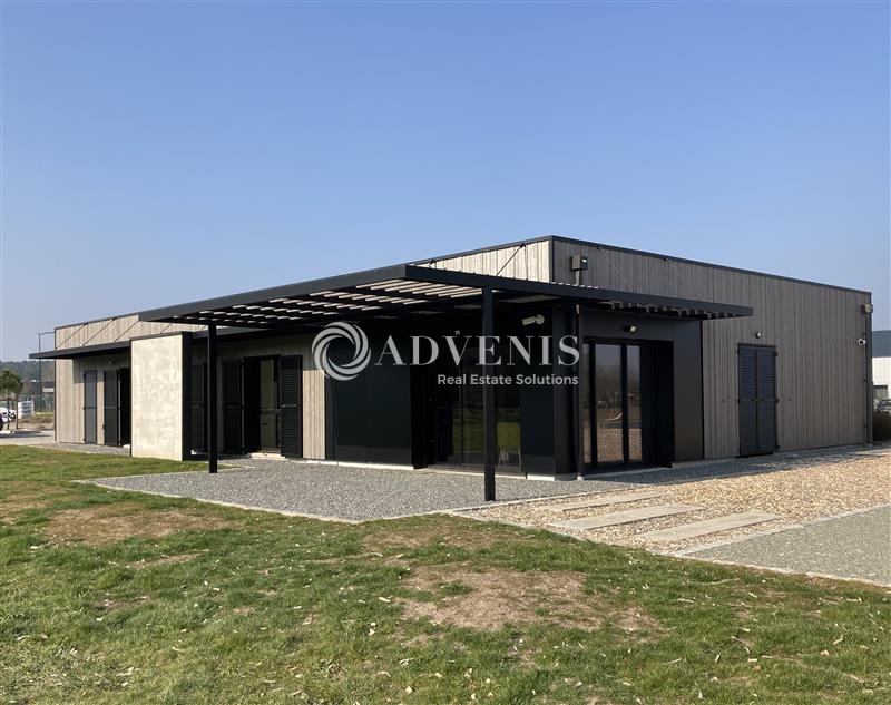 Vente Investisseur Bureaux CHANGE (72560) - Photo 1