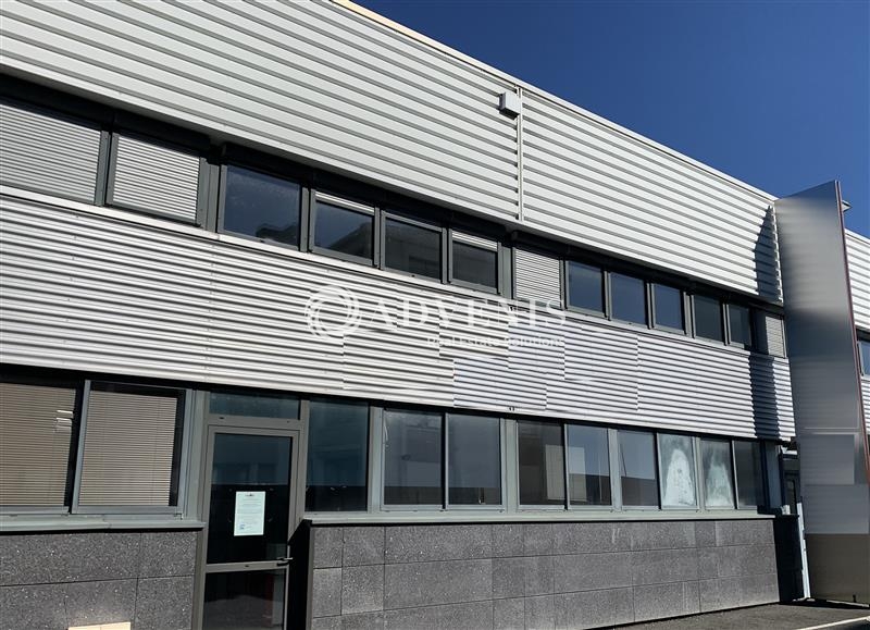 Location Bureaux LE MANS (72000) - Photo 1