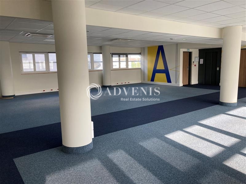 Location Bureaux LE MANS (72100) - Photo 3