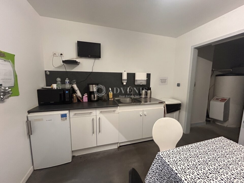 Location Activités Entrepôts LE MANS (72100) - Photo 4