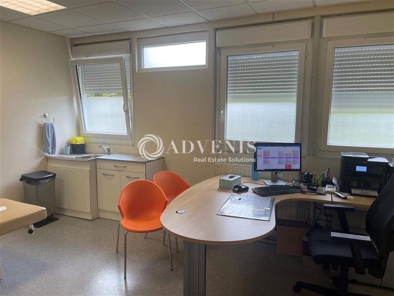 Location Bureaux ALLONNES (72700) - Photo 1