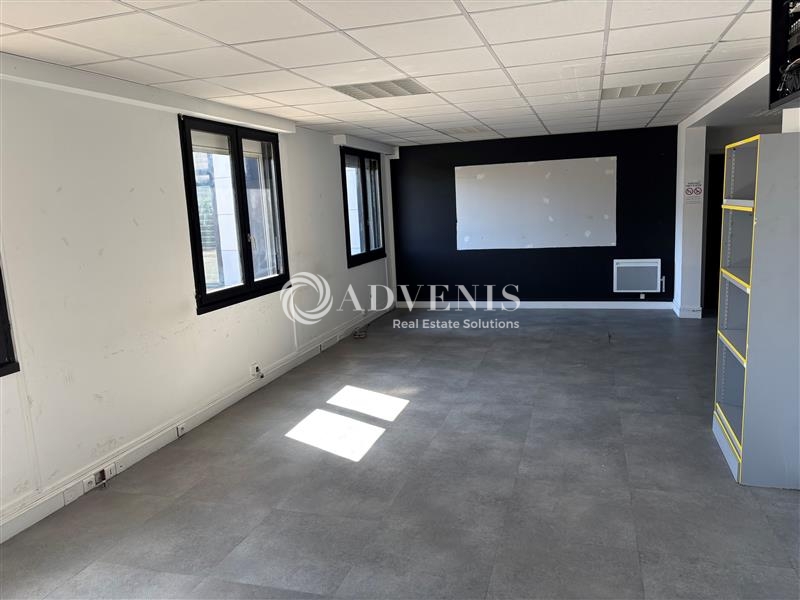 Location Activités Entrepôts LE MANS (72100) - Photo 2