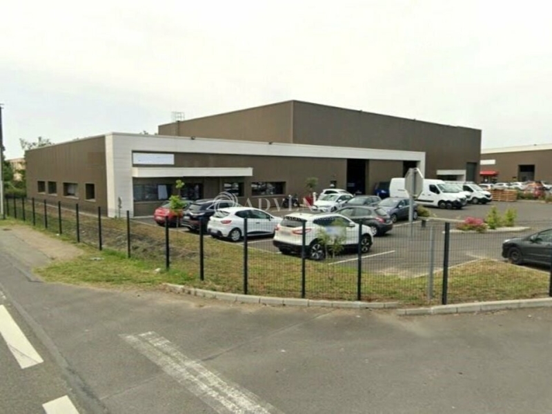 Location Activités Entrepôts LE MANS (72100) - Photo 1