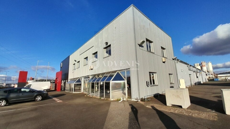 Location Commerces LE MANS (72100) - Photo 1