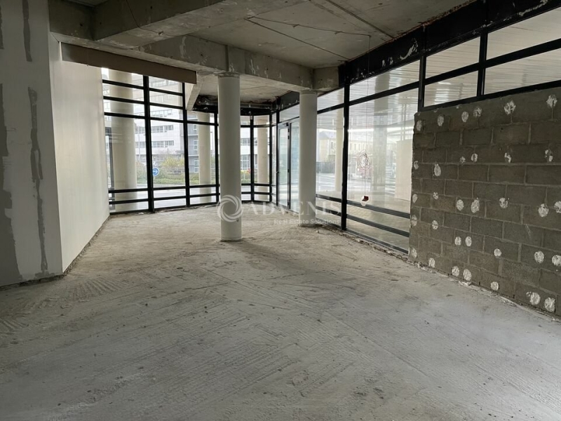 Location Bureaux LE MANS (72100) - Photo 1