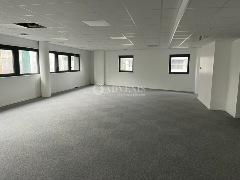 Location Bureaux LE MANS (72100) - Photo 3
