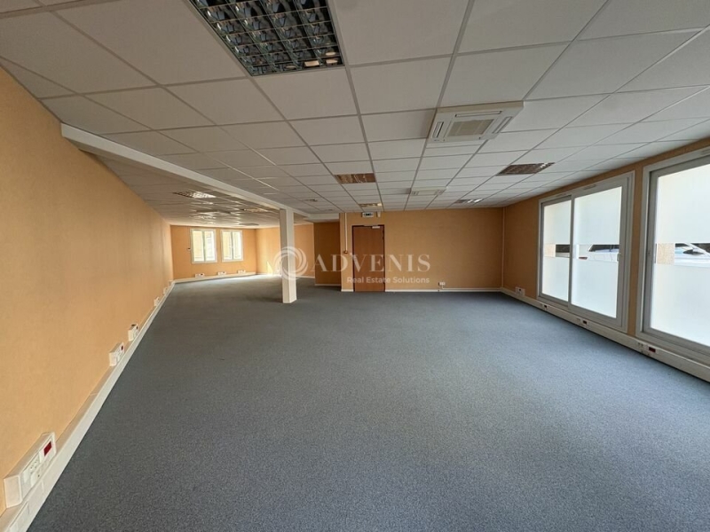 Location Bureaux LE MANS (72000) - Photo 6