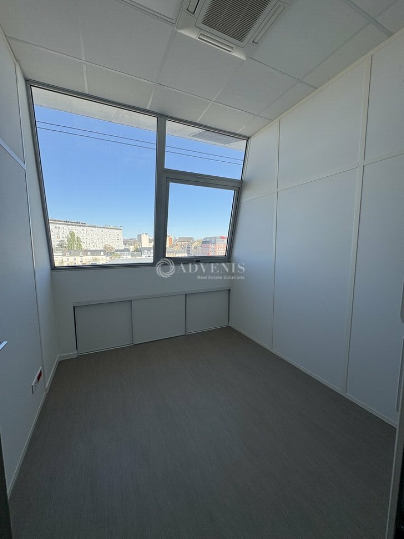 Location Bureaux LE MANS (72100) - Photo 5