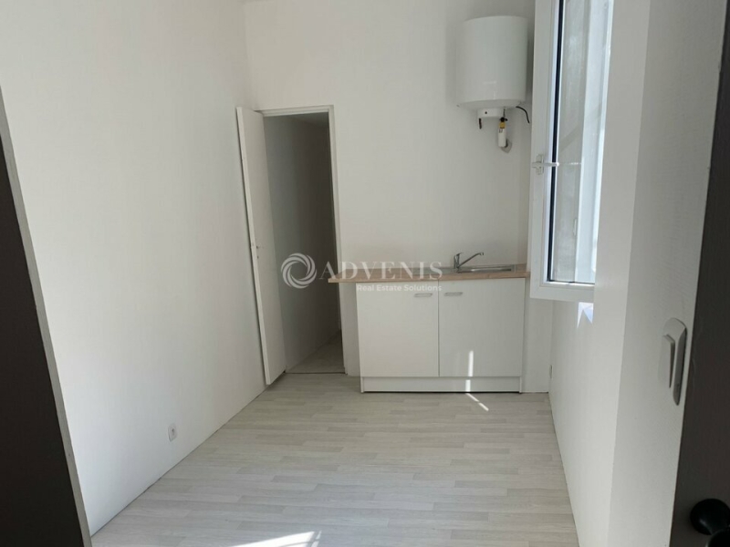 Location Commerces LE MANS (72000) - Photo 3