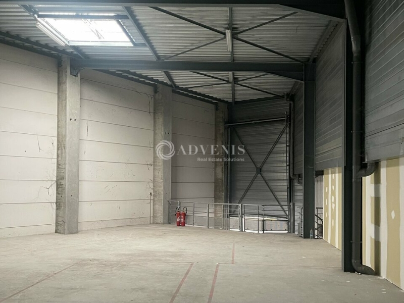 Location Activités Entrepôts LE MANS (72100) - Photo 3