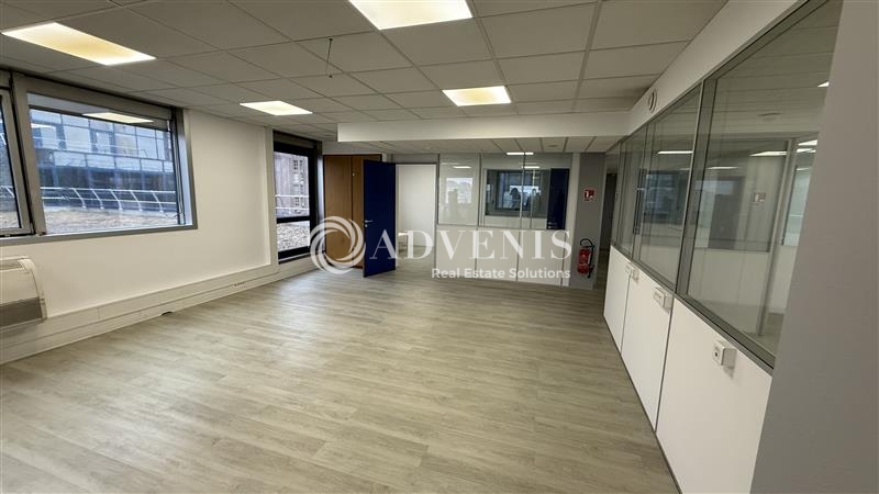 Location Bureaux NOISY LE GRAND (93160) - Photo 3