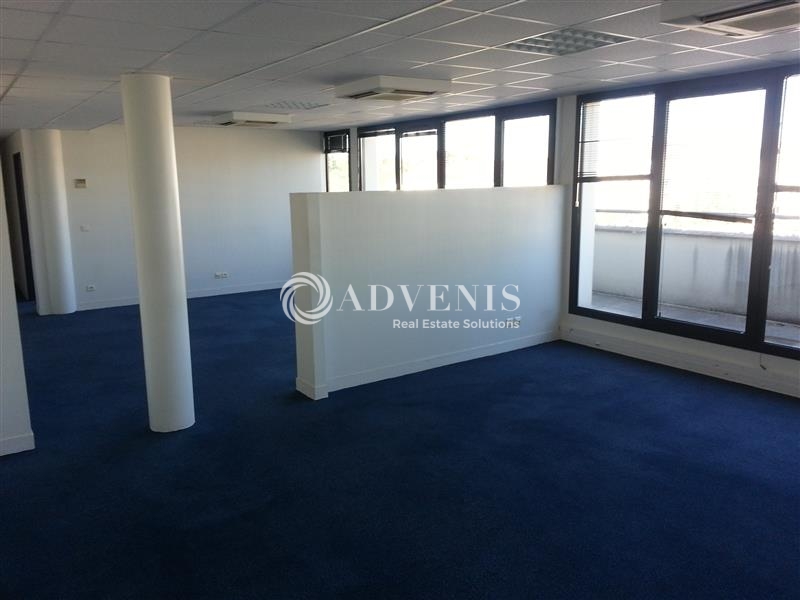 Location Bureaux BUSSY SAINT GEORGES (77600) - Photo 2