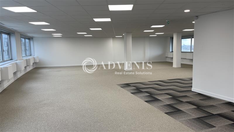 Location Bureaux NOISY LE GRAND (93160) - Photo 2