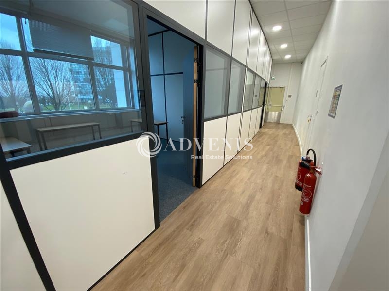 Location Bureaux NOISY LE GRAND (93160) - Photo 7
