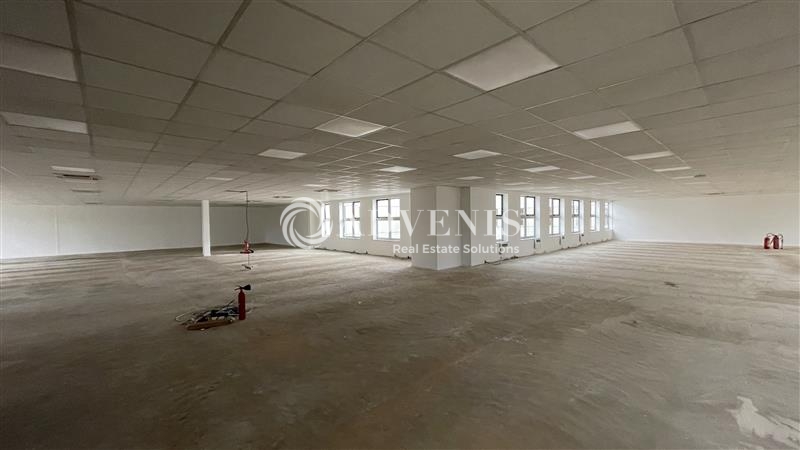 Location Bureaux SAINT THIBAULT DES VIGNES (77400) - Photo 5