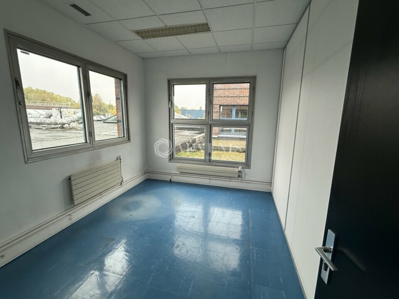 Location Bureaux VILLIERS SUR MARNE (94350) - Photo 9