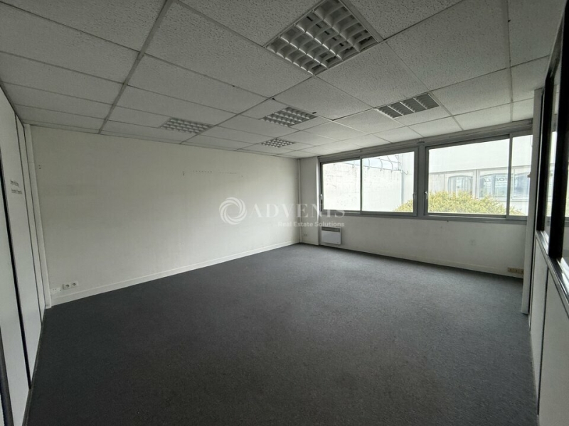 Location Bureaux CHAMPS SUR MARNE (77420) - Photo 6