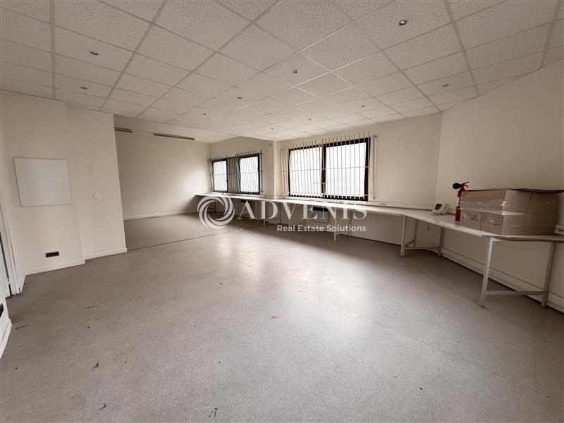 Location Activités Entrepôts CHAMPS SUR MARNE (77420) - Photo 4