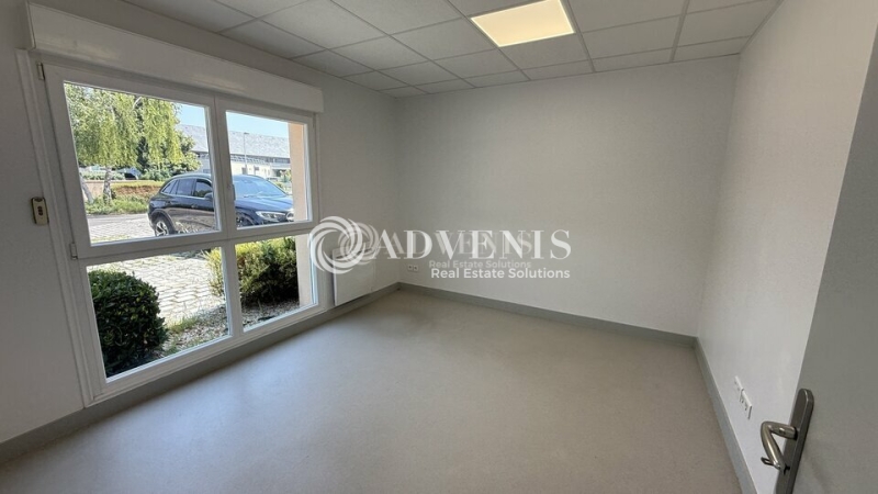 Location Bureaux BUSSY SAINT GEORGES (77600) - Photo 2