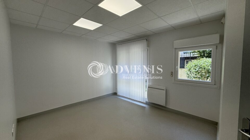 Location Bureaux BUSSY SAINT GEORGES (77600) - Photo 3