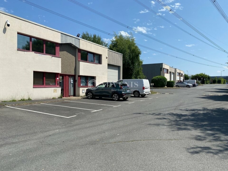 Location Activités Entrepôts ROISSY EN BRIE (77680) - Photo 7