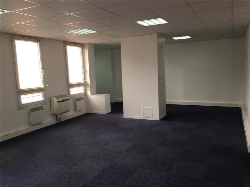Location Bureaux BUSSY SAINT GEORGES (77600) - Photo 5