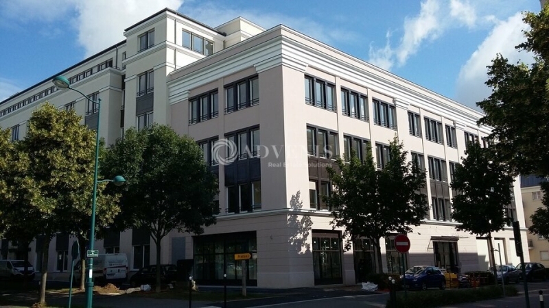 Location Bureaux CHESSY (77700) - Photo 2