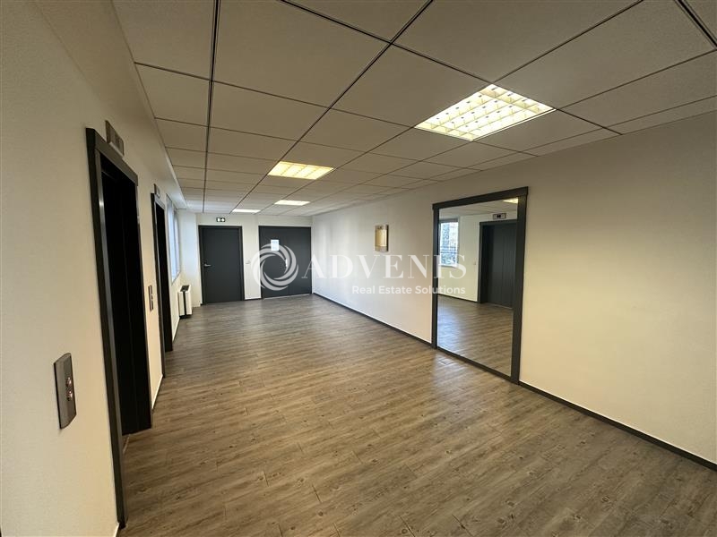 Location Bureaux NOISY LE GRAND (93160) - Photo 7