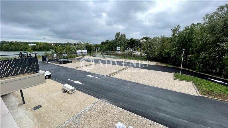 Location Commerces VAIRES SUR MARNE (77360) - Photo 5