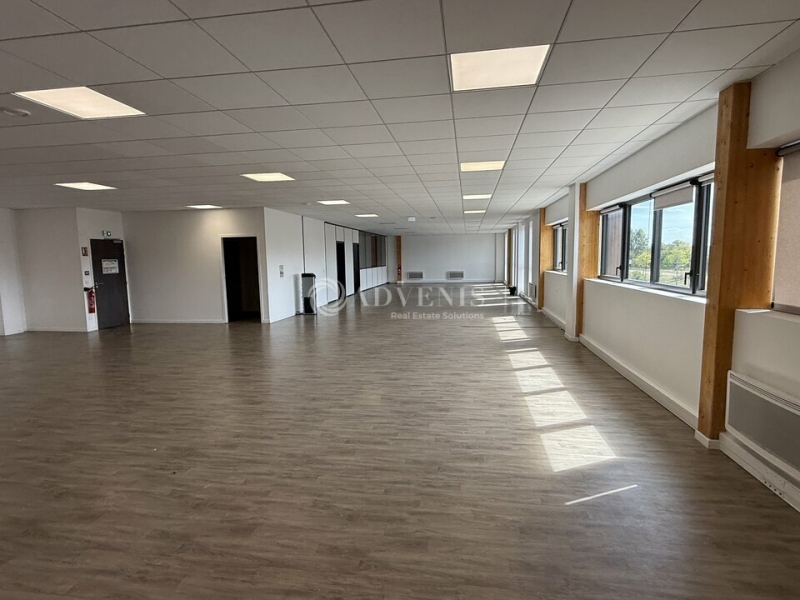 Location Activités Entrepôts BRIE COMTE ROBERT (77170) - Photo 14