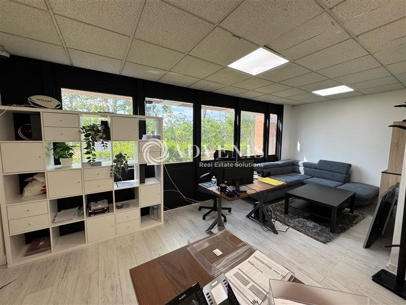 Vente Utilisateur Bureaux CROISSY BEAUBOURG (77183) - Photo 1