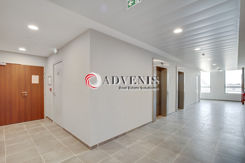 Location Bureaux CHESSY (77700) - Photo 5