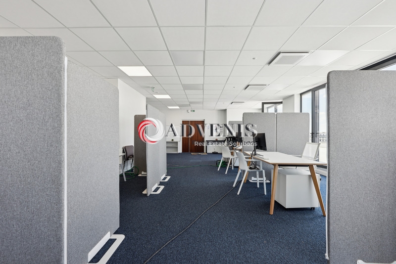 Vente Utilisateur Bureaux CHESSY (77700) - Photo 4