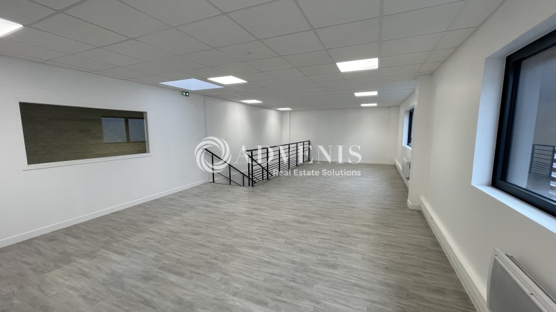 Location Activités Entrepôts BUSSY SAINT GEORGES (77600) - Photo 5