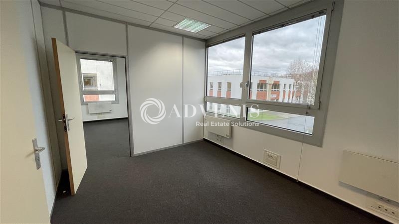 Vente Investisseur Bureaux EMERAINVILLE (77184) - Photo 4