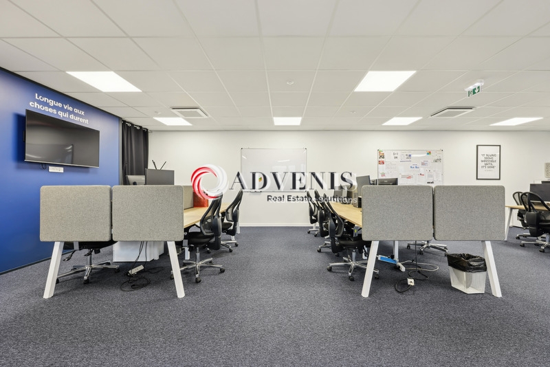 Location Bureaux CHESSY (77700) - Photo 3