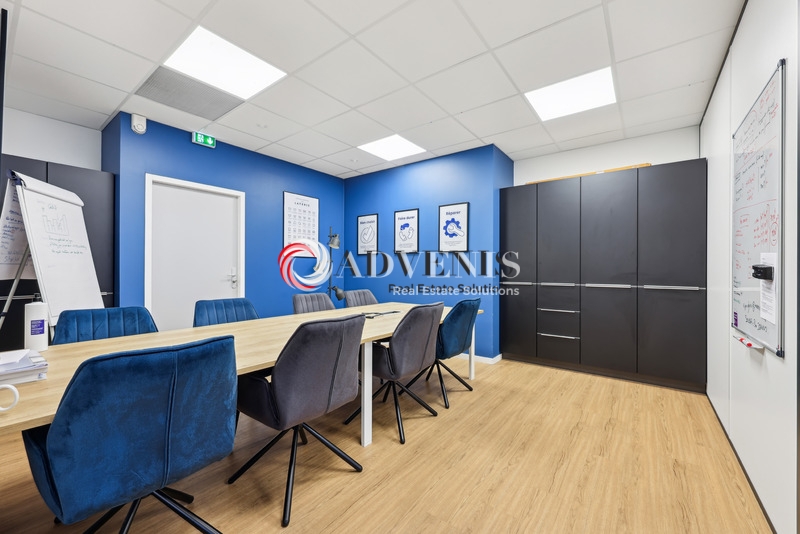 Location Bureaux CHESSY (77700) - Photo 5