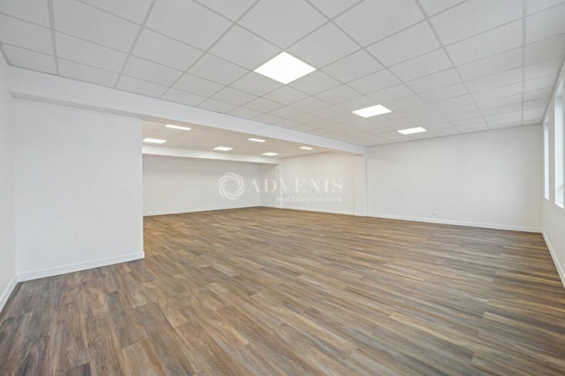 Location Activités Entrepôts SERRIS (77700) - Photo 11