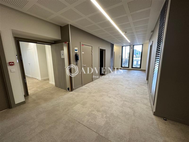 Vente Utilisateur Bureaux SERRIS (77700) - Photo 9