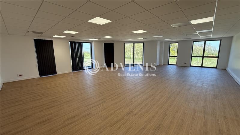 Location Activités Entrepôts COUPVRAY (77700) - Photo 4