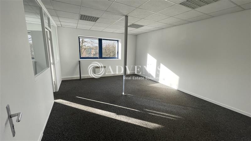 Location Bureaux NOISY LE GRAND (93160) - Photo 4