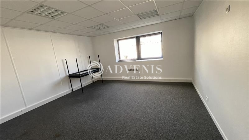 Location Bureaux NOISY LE GRAND (93160) - Photo 8