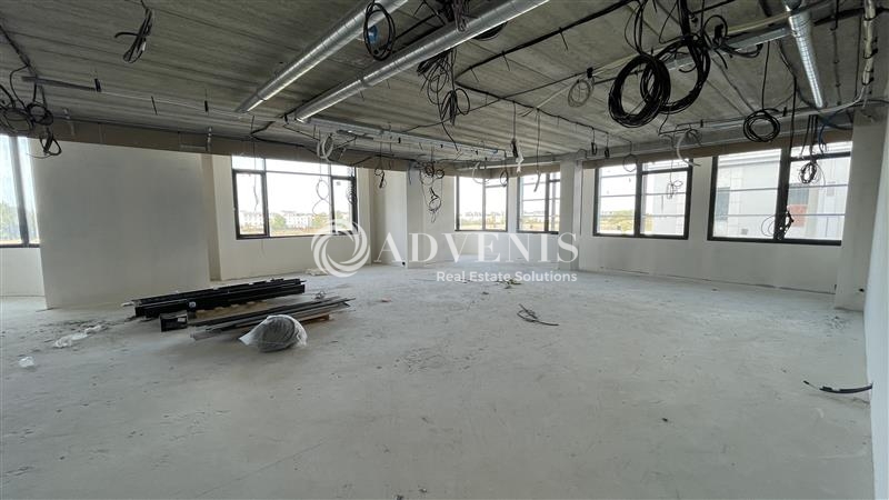 Location Bureaux CHESSY (77700) - Photo 5