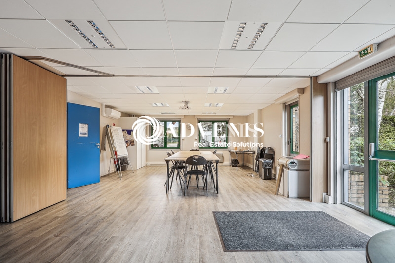 Vente Investisseur Bureaux CHAMPS SUR MARNE (77420) - Photo 1