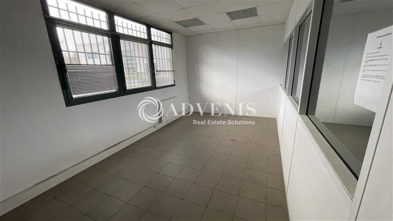 Vente Investisseur Activités Entrepôts BUSSY SAINT MARTIN (77600) - Photo 3