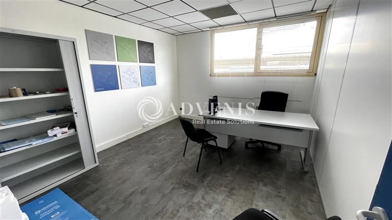 Location Activités Entrepôts LOGNES (77185) - Photo 4