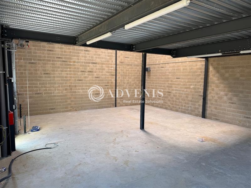 Location Activités Entrepôts SERRIS (77700) - Photo 3